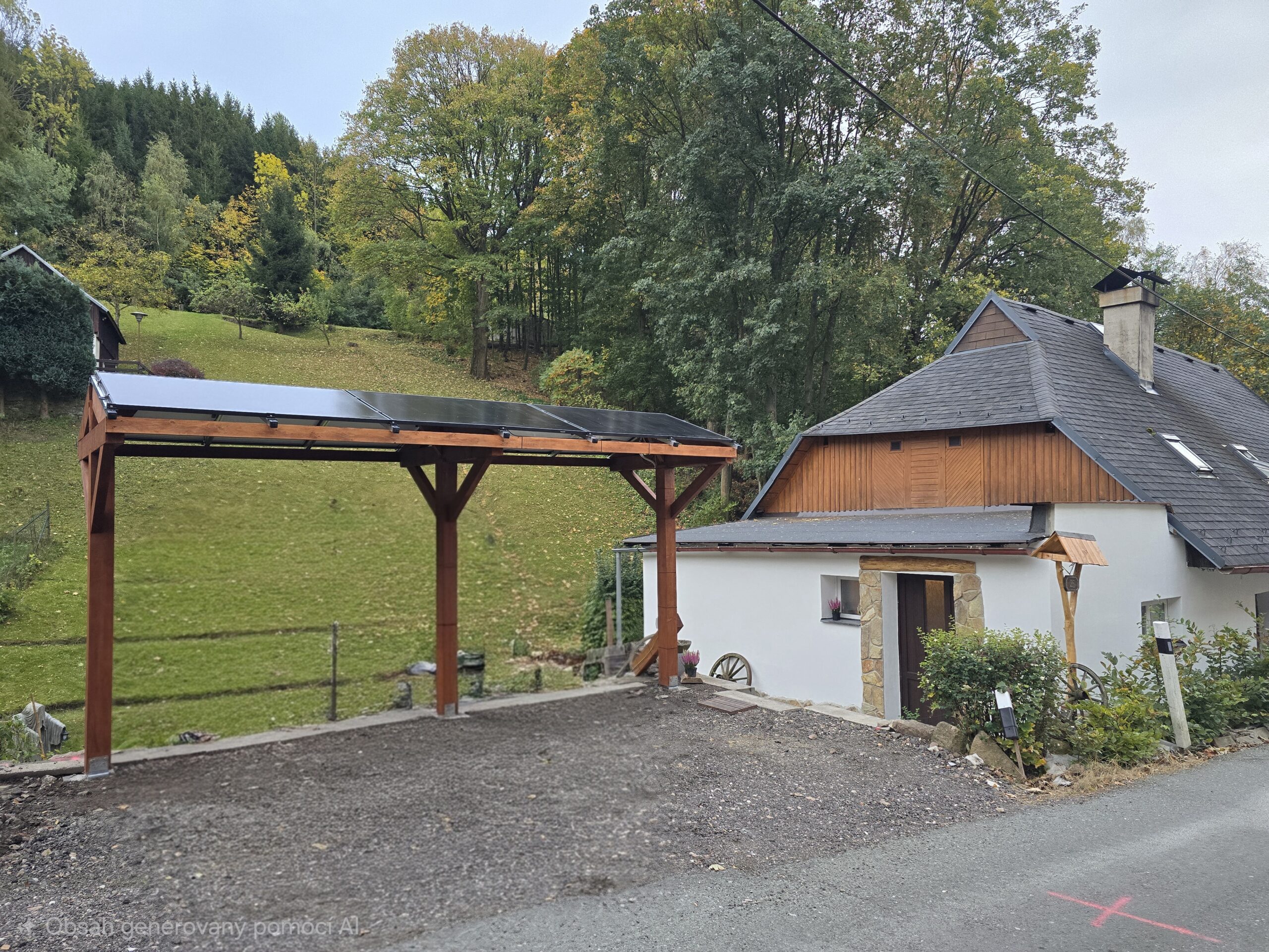 Parkování u Poloroubenky Strážkovice